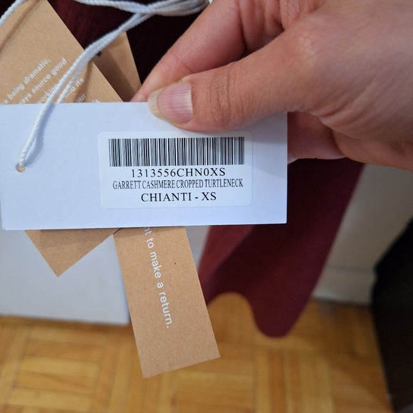 Reformation Garrett Cropped Cashmere Sweater (Brand New) - Picture 12 of 12